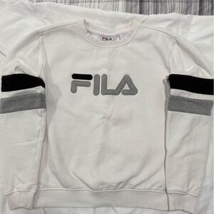 FILA White Crewneck Sweatshirt with Embroidered Logo Streetwear 90s Y2k Vibe